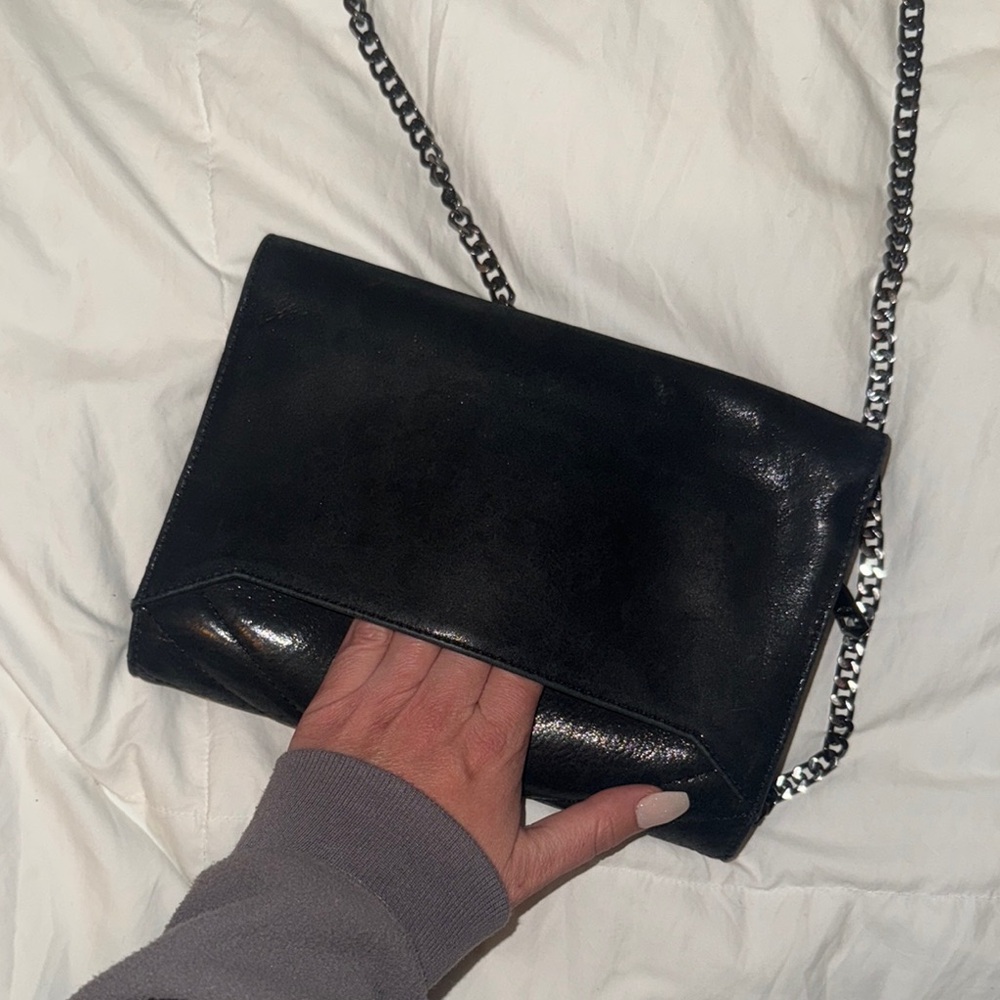 Black Quilted Chain Shoulder Bag - Picture 4 of 5